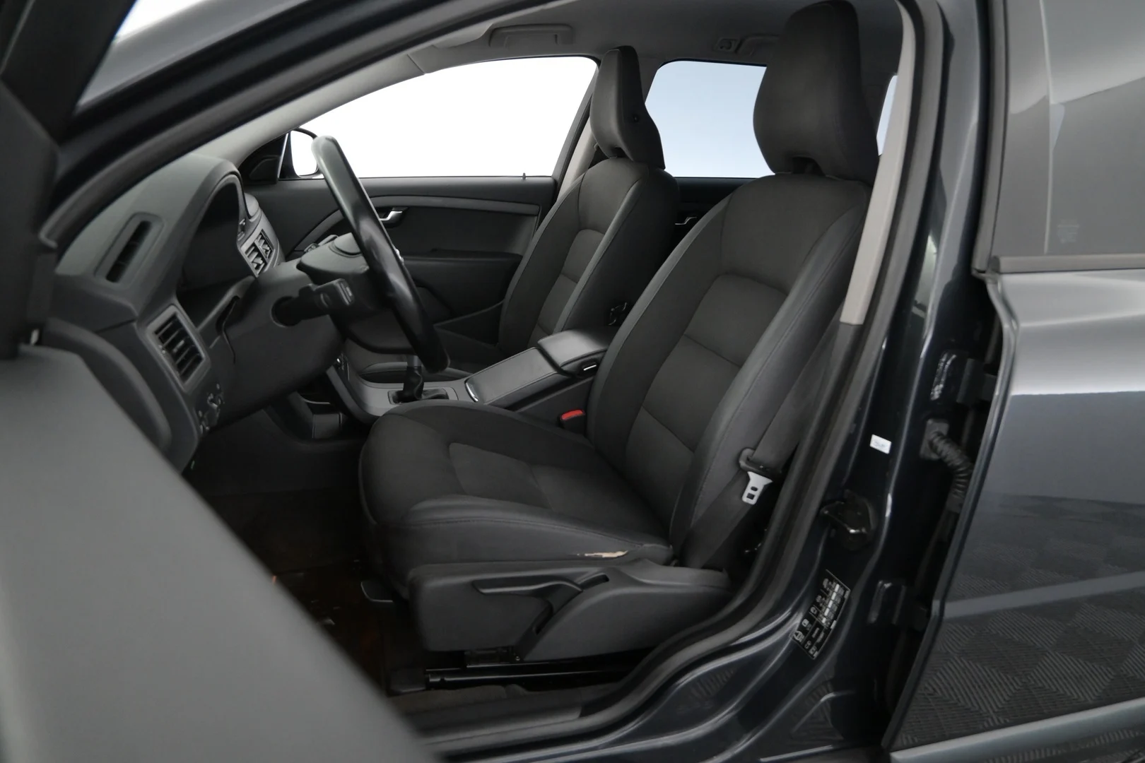Car Image - 41NHZBhLTRVrGuUb1cRqAl