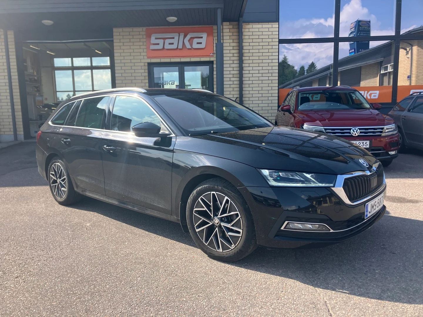 Car Image - 60sDBNhmfen0gk4TfDIjvY
