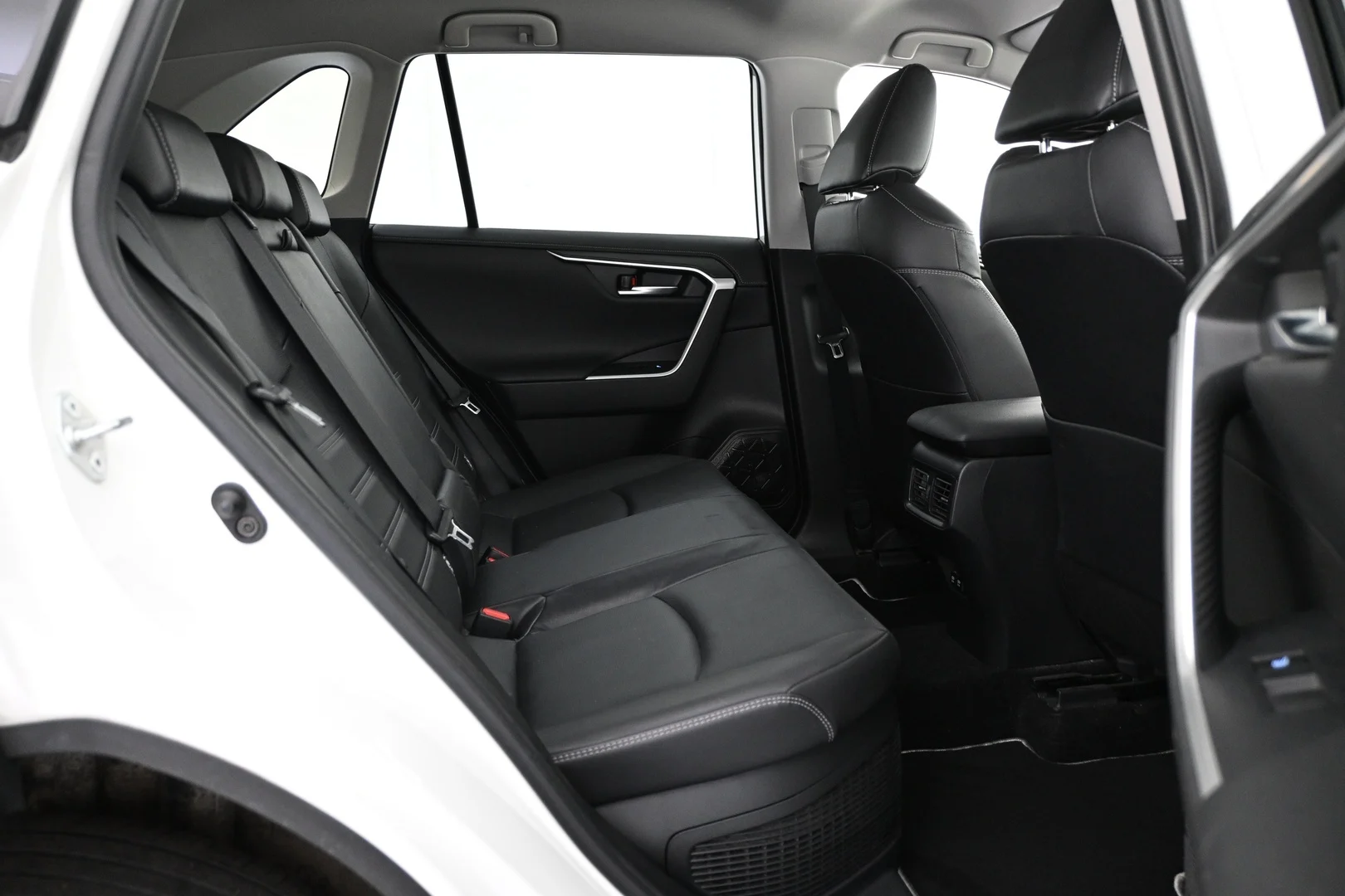 Car Image - 3mCA0UyXWgQyzhqMcHo1G0