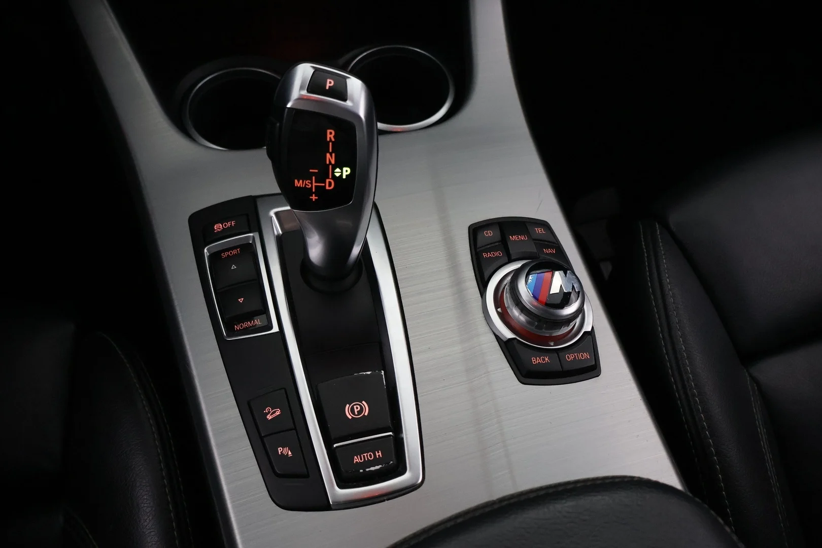 Car Image - bNyL0xdipFiKLkVPgUkjW