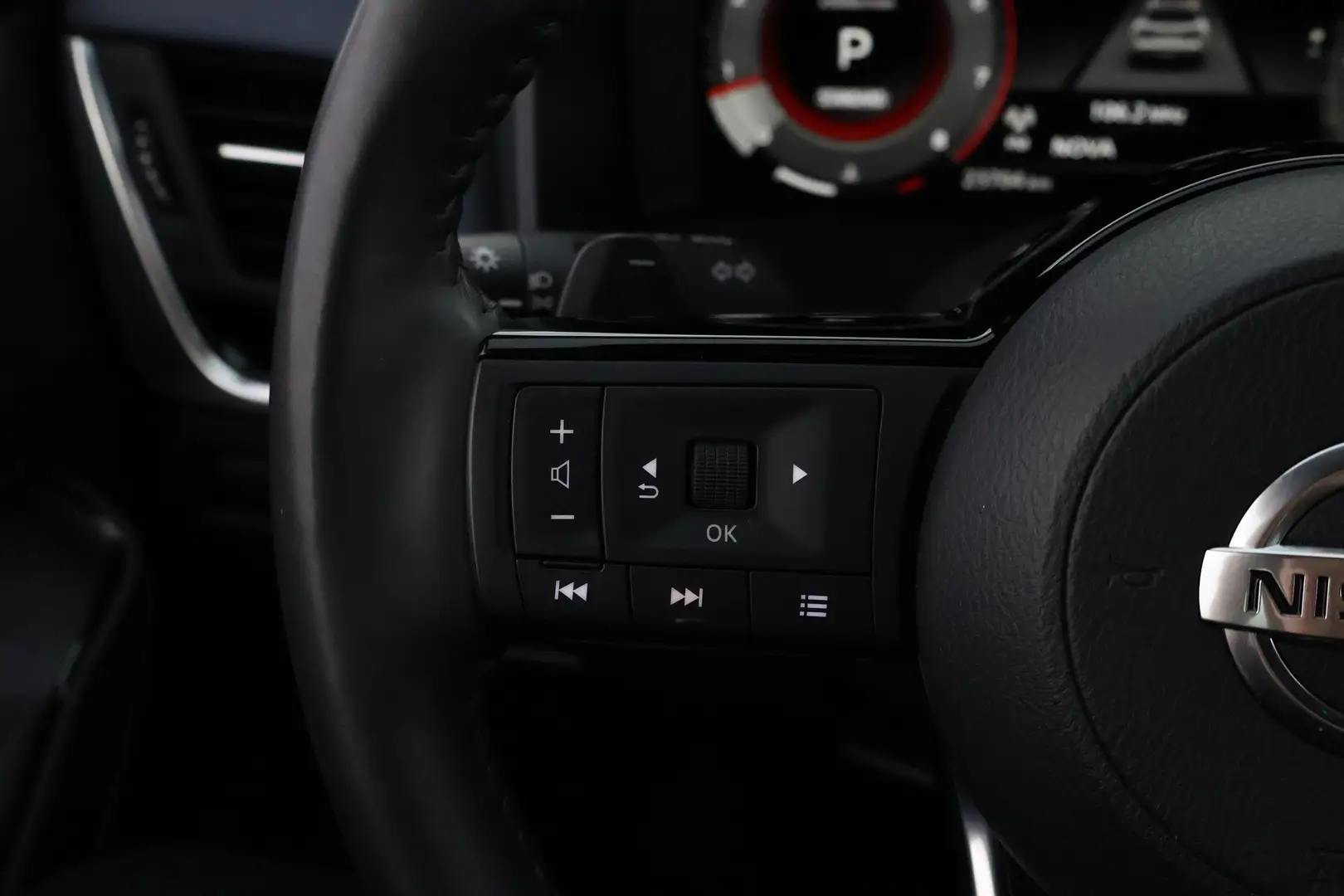 Car Image - 7DbuacK5P6orlFGjaa4VMI