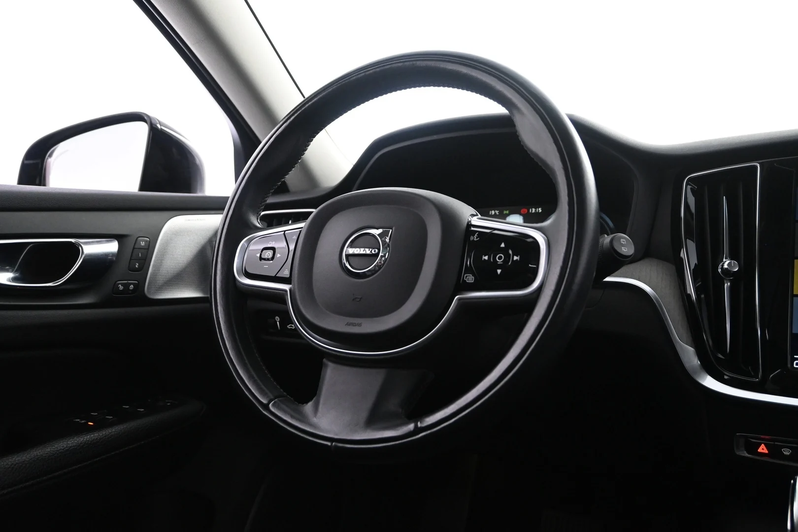 Car Image - 6UzsTQO5Jo6zKXXKIxr0fZ