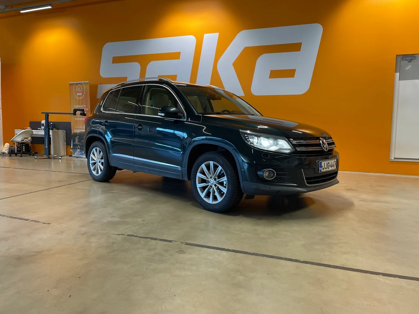Car Image - 5HYw7o0E1DJg8hRErgMx3h