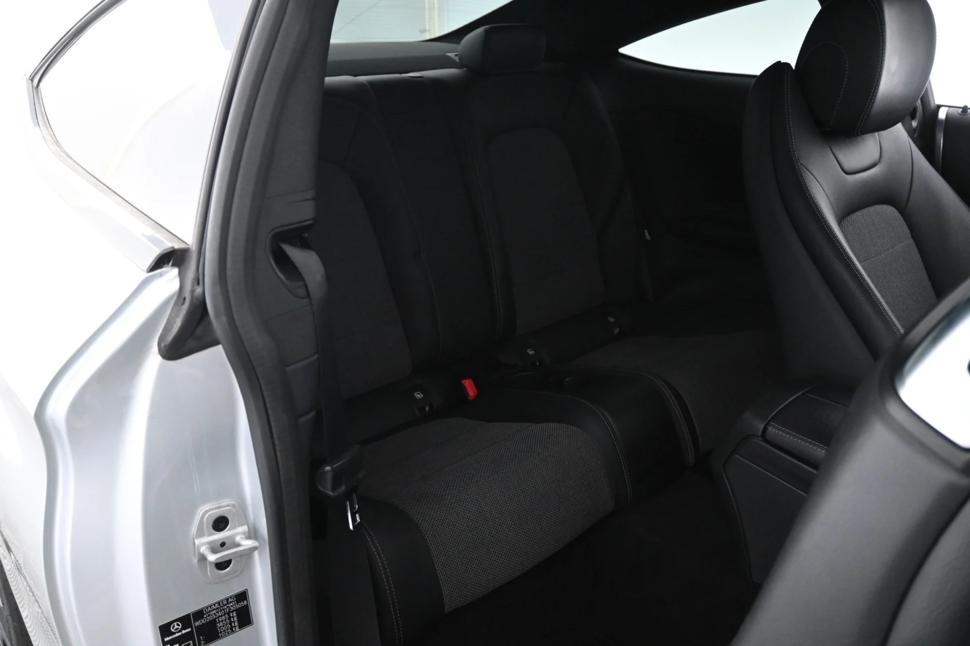 Car Image - 4UhoDgfqDD7OAkfyEvG5vn