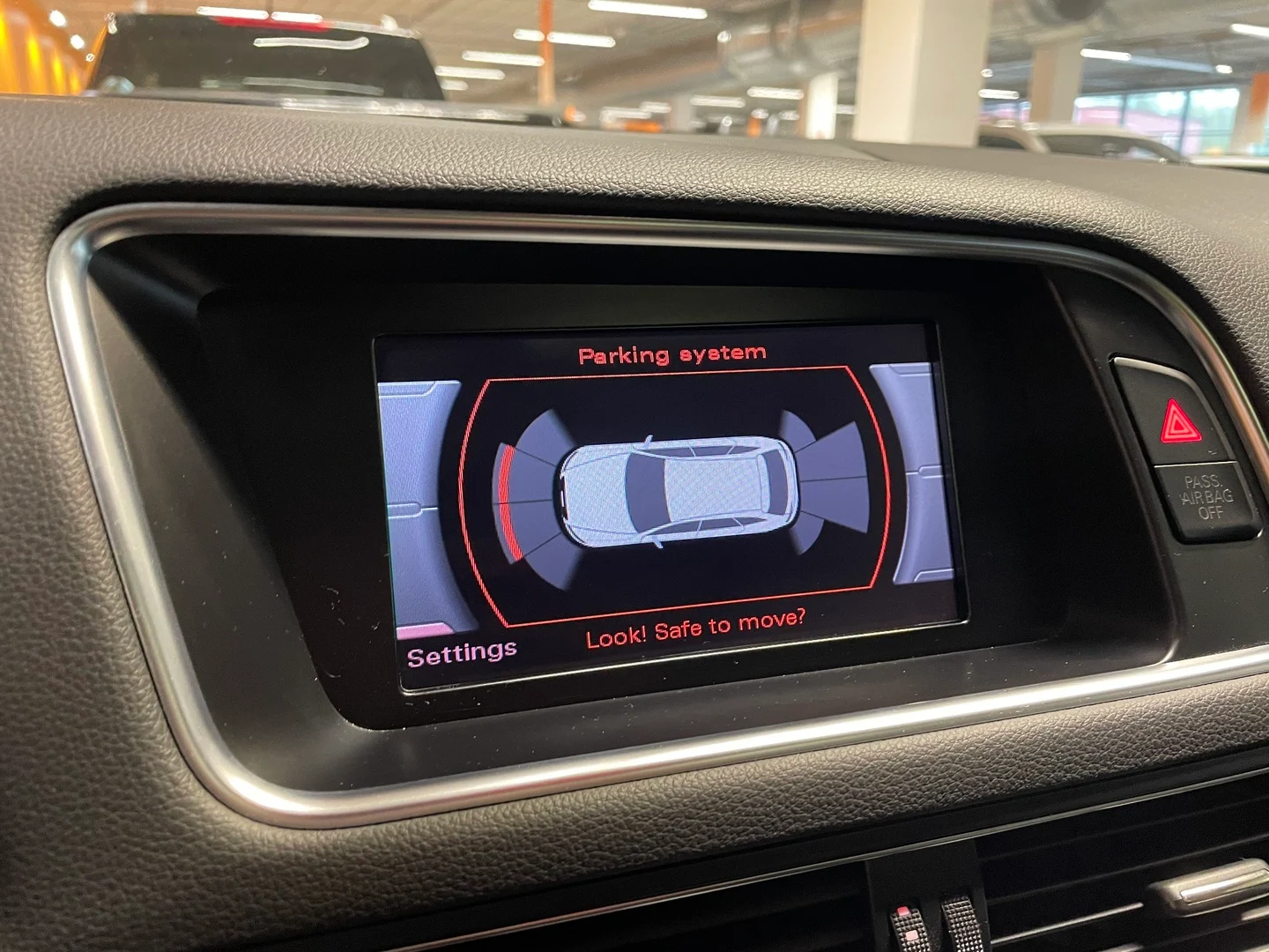 Car Image - 4Tw3ChZzWaeVpcxyAApOm3