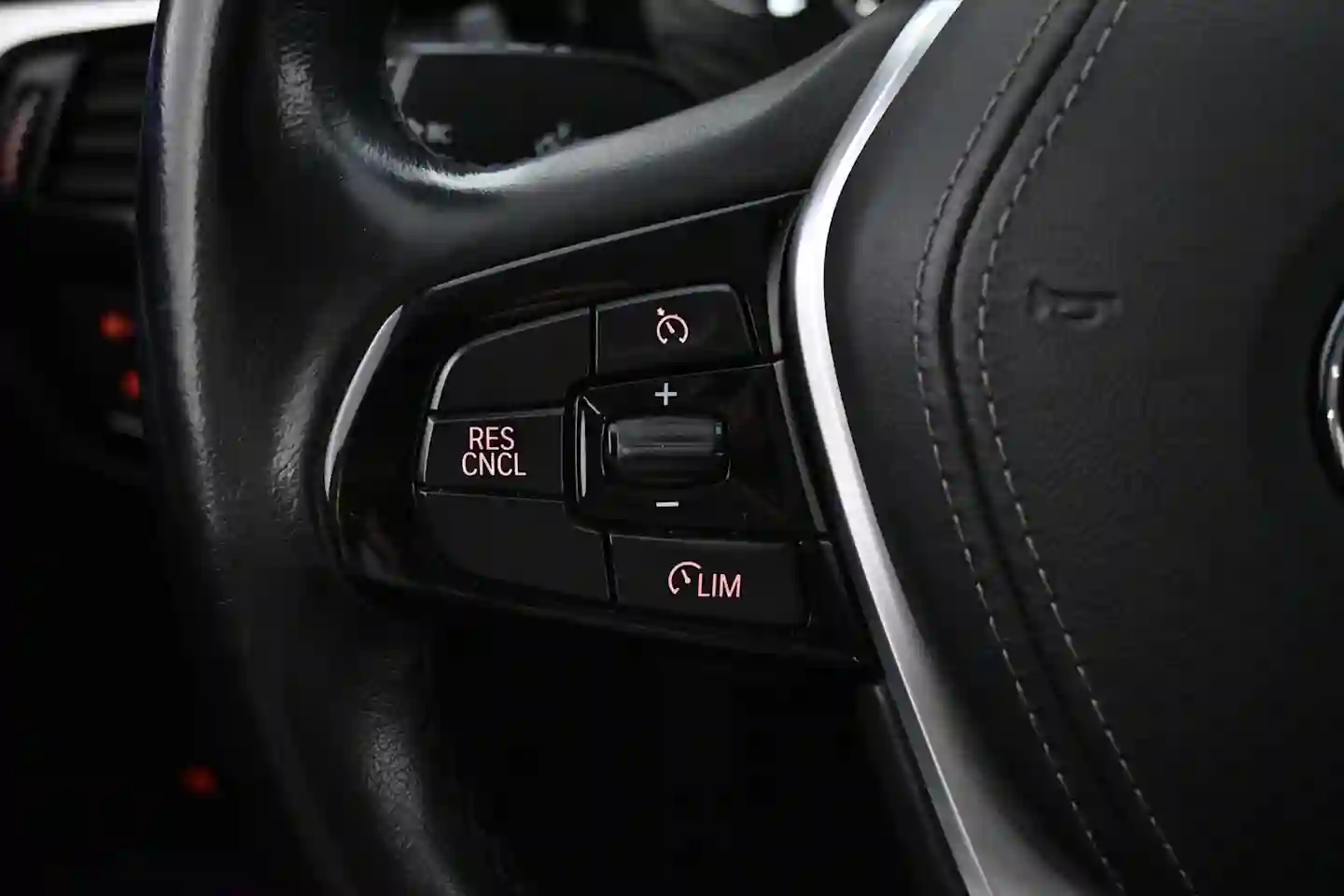 Car Image - 2RcAaMtTJKdyBS6MfGhijm