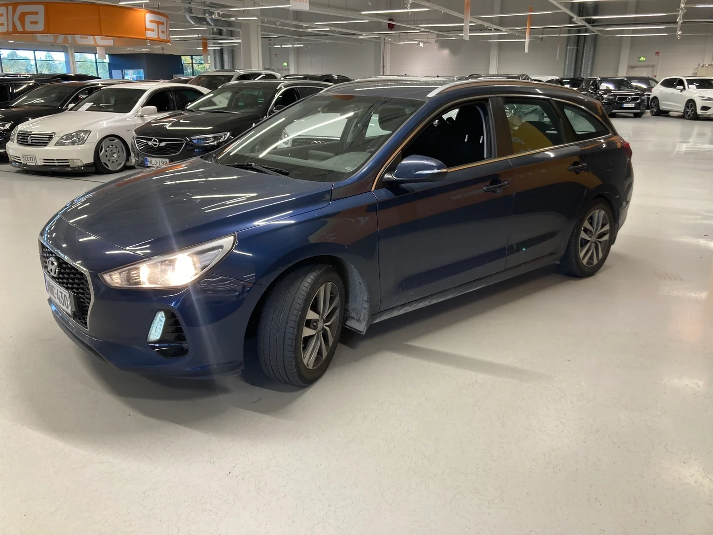 Car Image - 4UqRvh0XhgQSXgyZkbbYZh