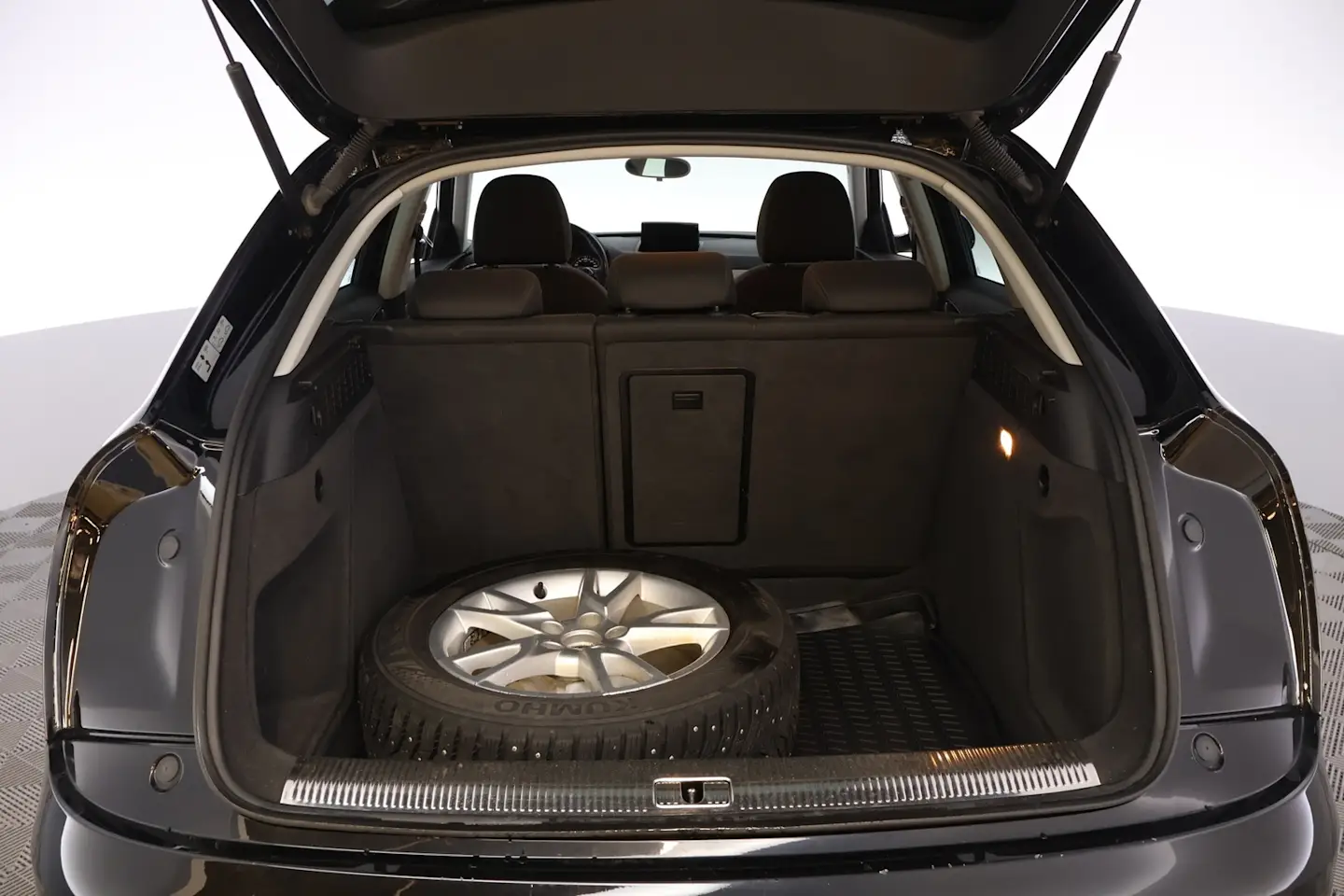 Car Image - 14bZh0sed2USOfDODp0mQr