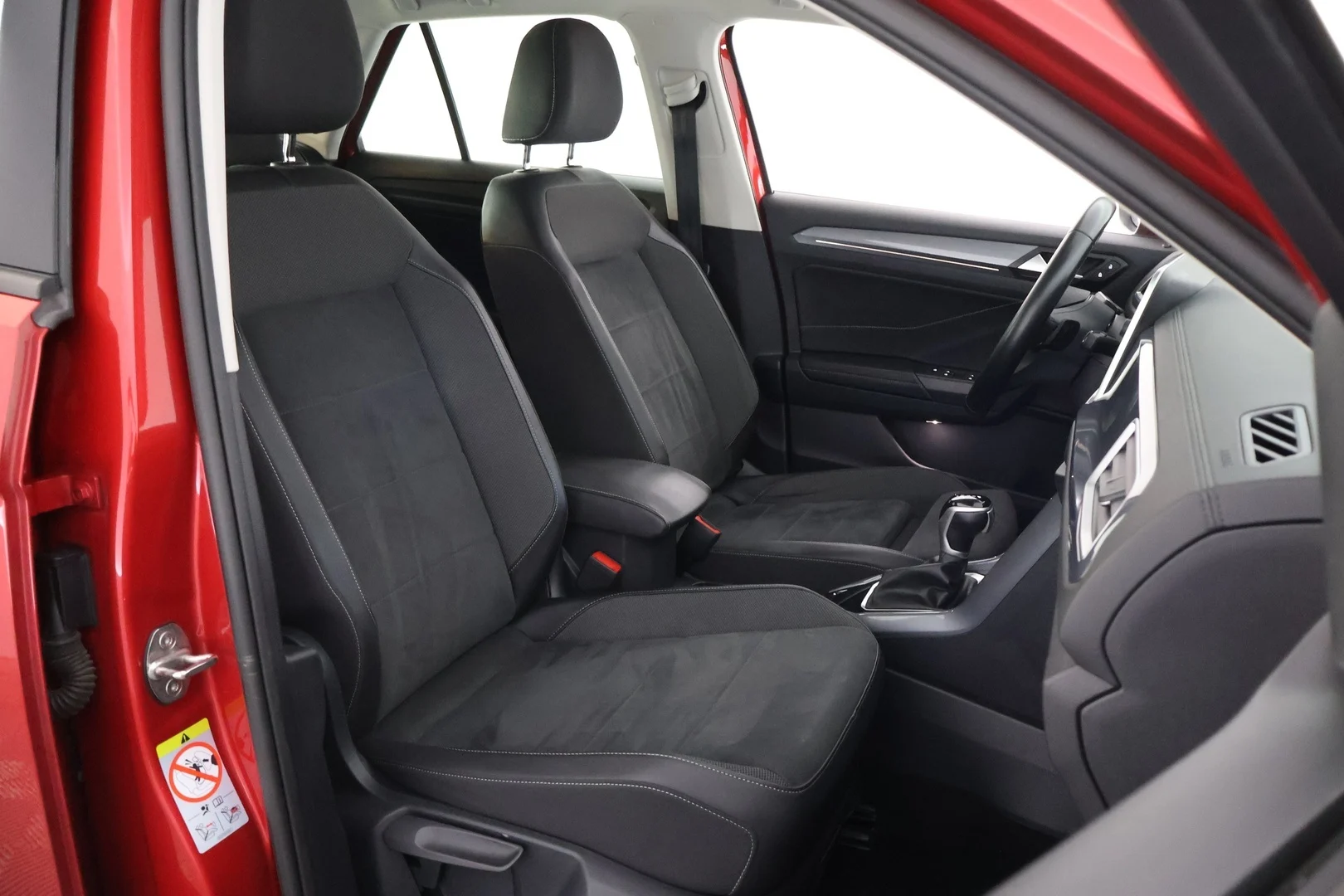 Car Image - 5XjHfscISFPuwWGC3MluAo
