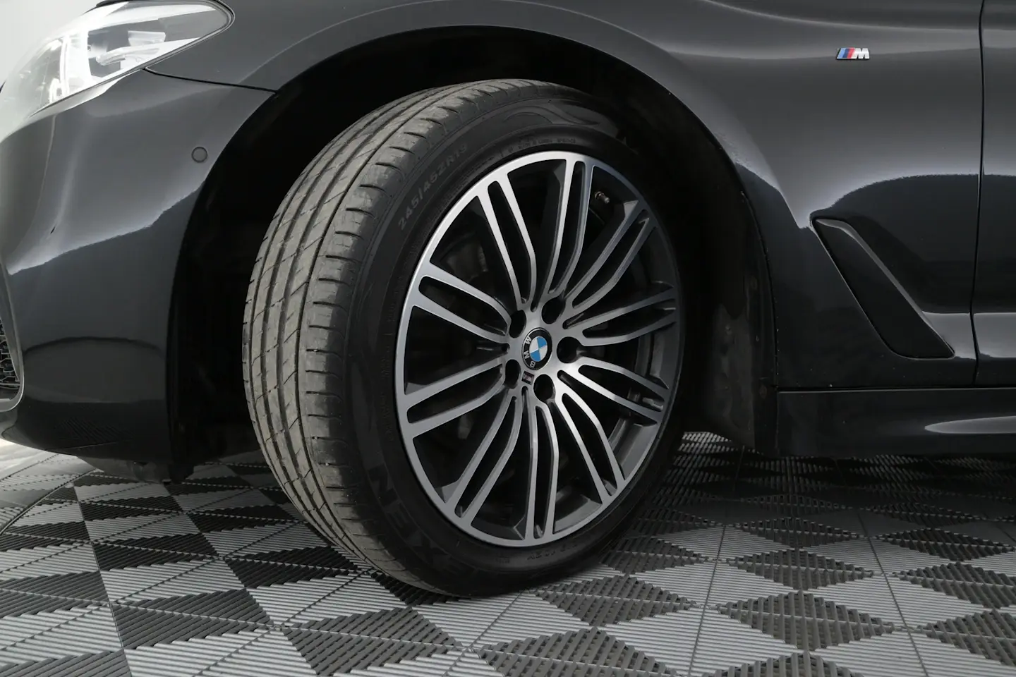 Car Image - 2cstSpAzBwdTJZjz5NxGnB