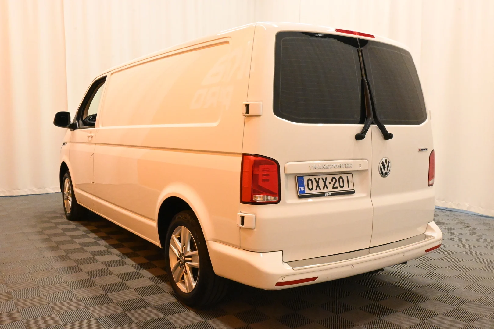 Car Image - 6S0UkQ3qijx9oEg3rE0tn4
