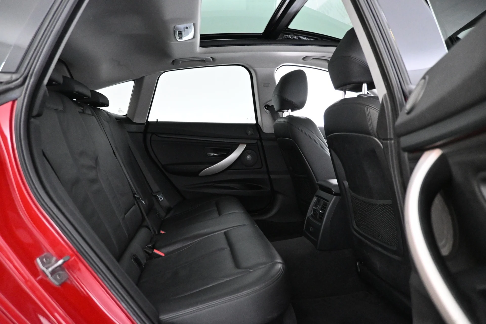 Car Image - 3ylhIqhJhIVyVphYdj8FBQ