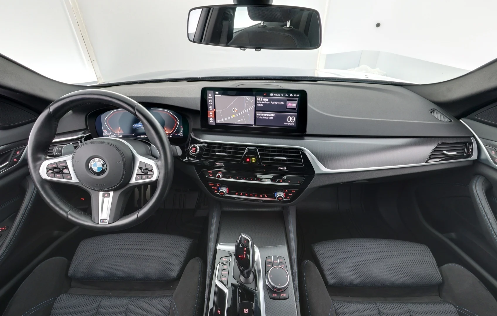 Car Image - 2lkdu8MW6vOb8nZNLibWrG