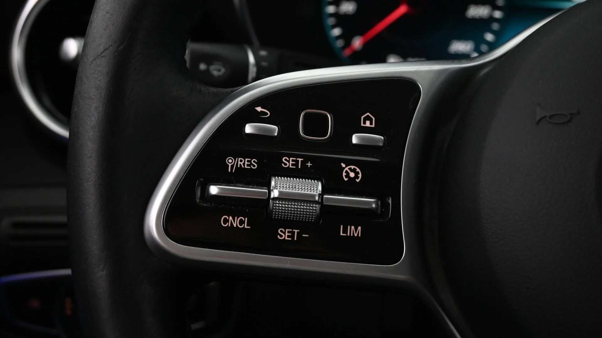 Car Image - 4g66wyrDw5oa4JB291bxdC