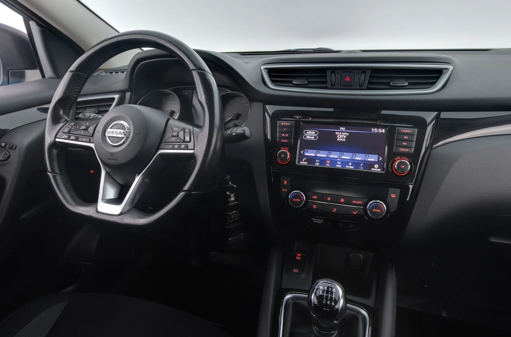 Car Image - NB9ER67XeQs2ujXOfAxdp