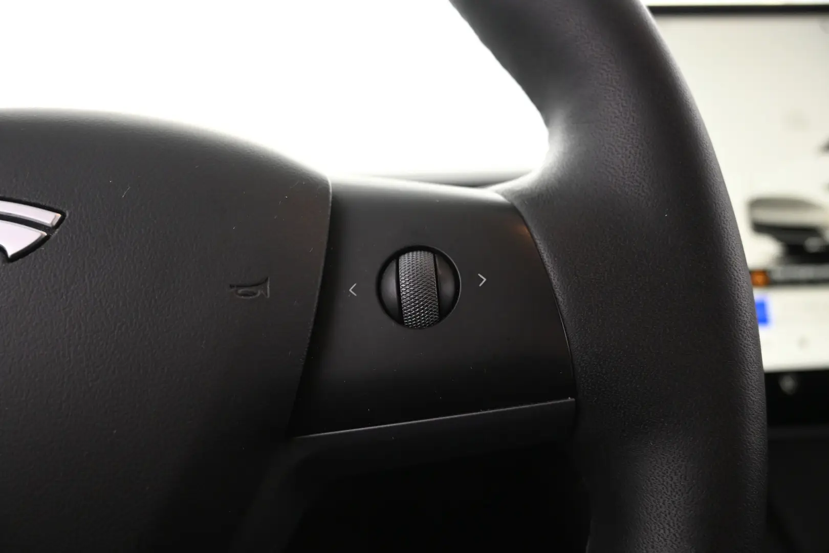 Car Image - 6OR3TAiFdkArBUFQAk5rpP