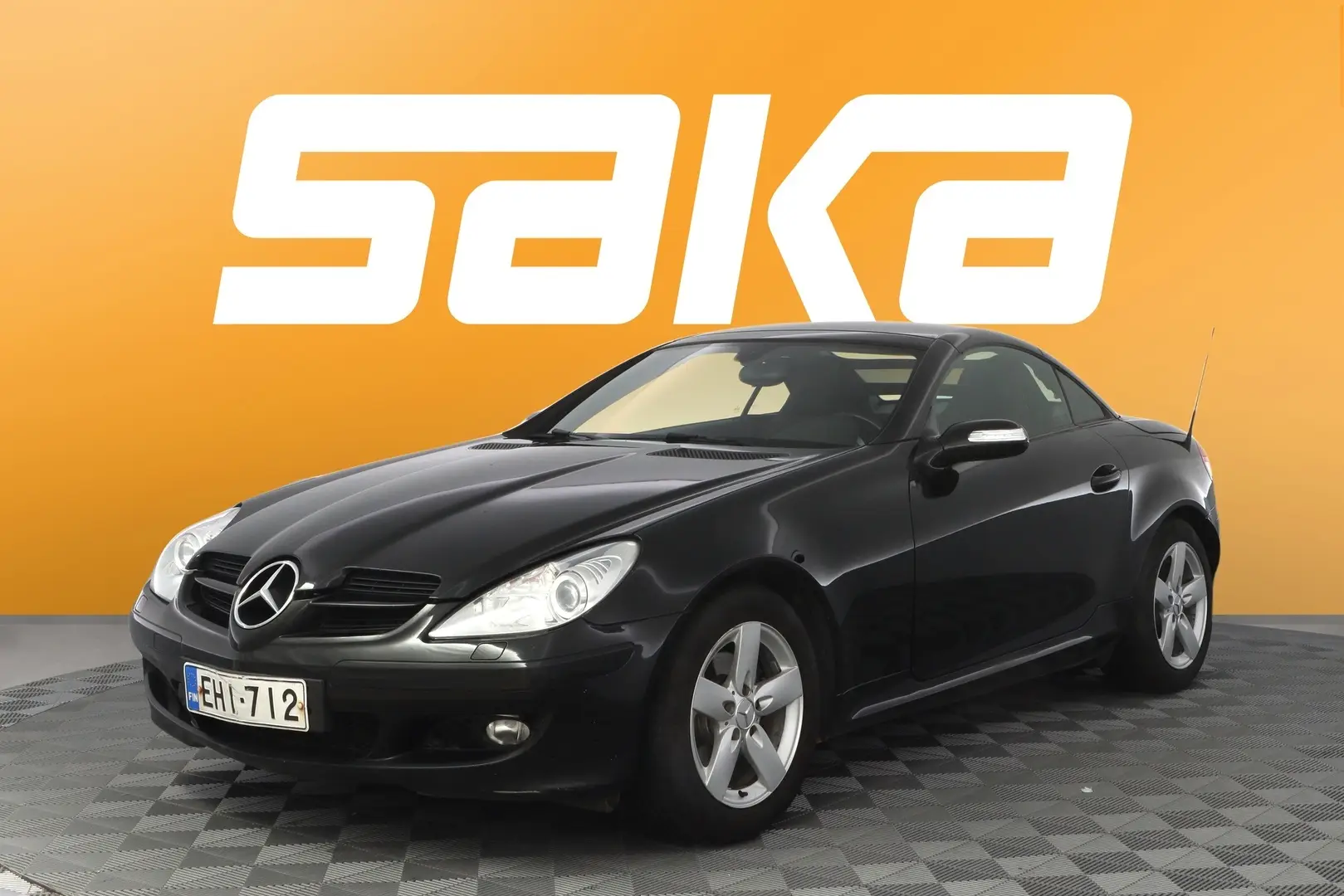 Car Image - 5CYg7B1afyyczUASzCwrWe