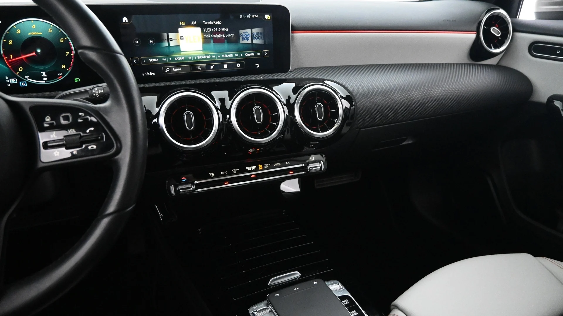 Car Image - 3IyE41VXGgIa2CQ7PBJ1BZ