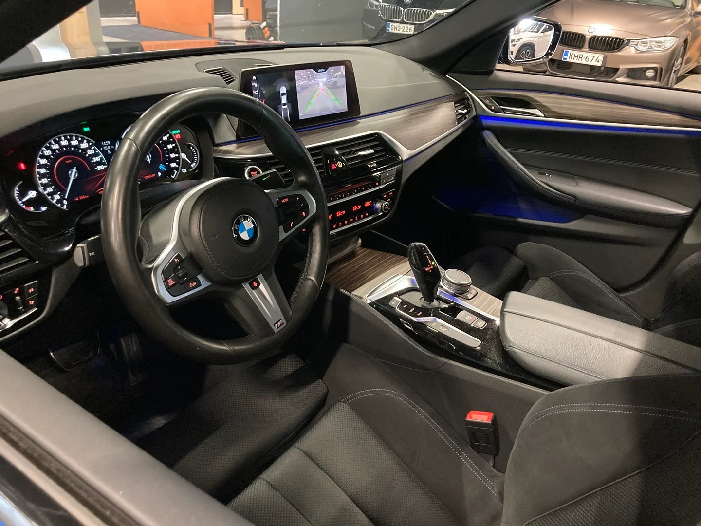 Car Image - 5SN8z5zLXyP93nxscALjHg