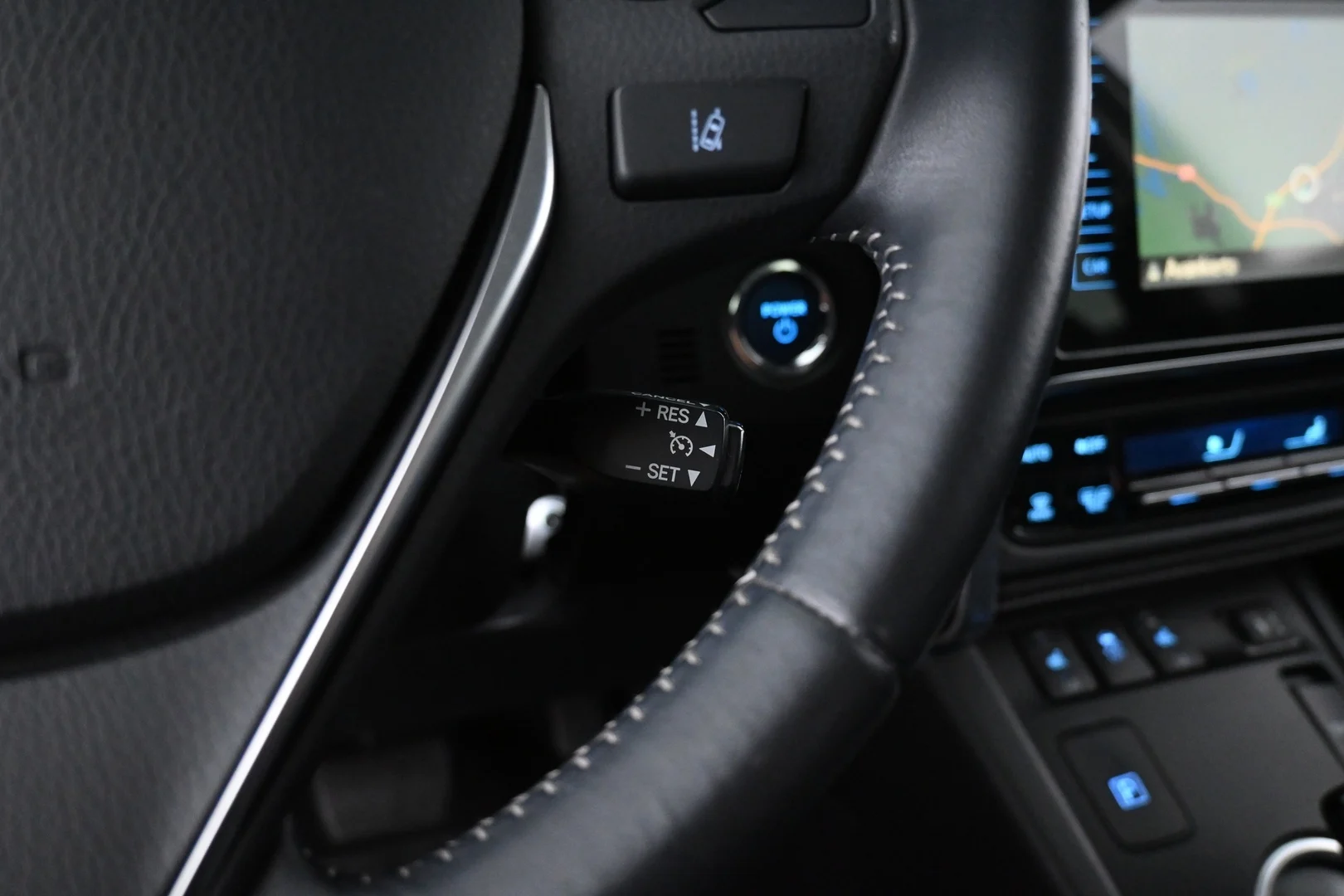Car Image - 5AVsZ5i8YxVrKvWpiiGGlV