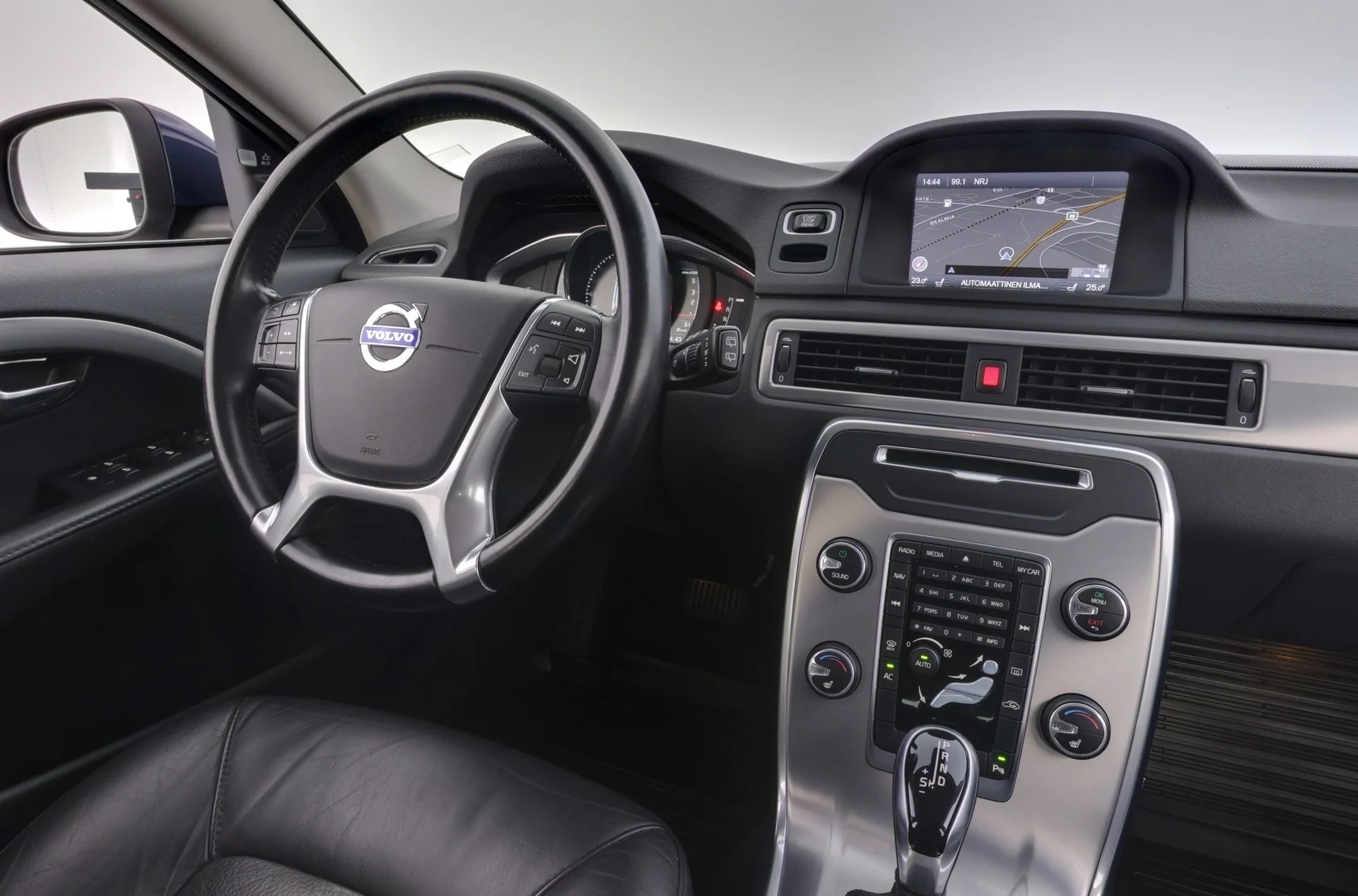 Car Image - 17RafKX0B5nbkp93xkPikh