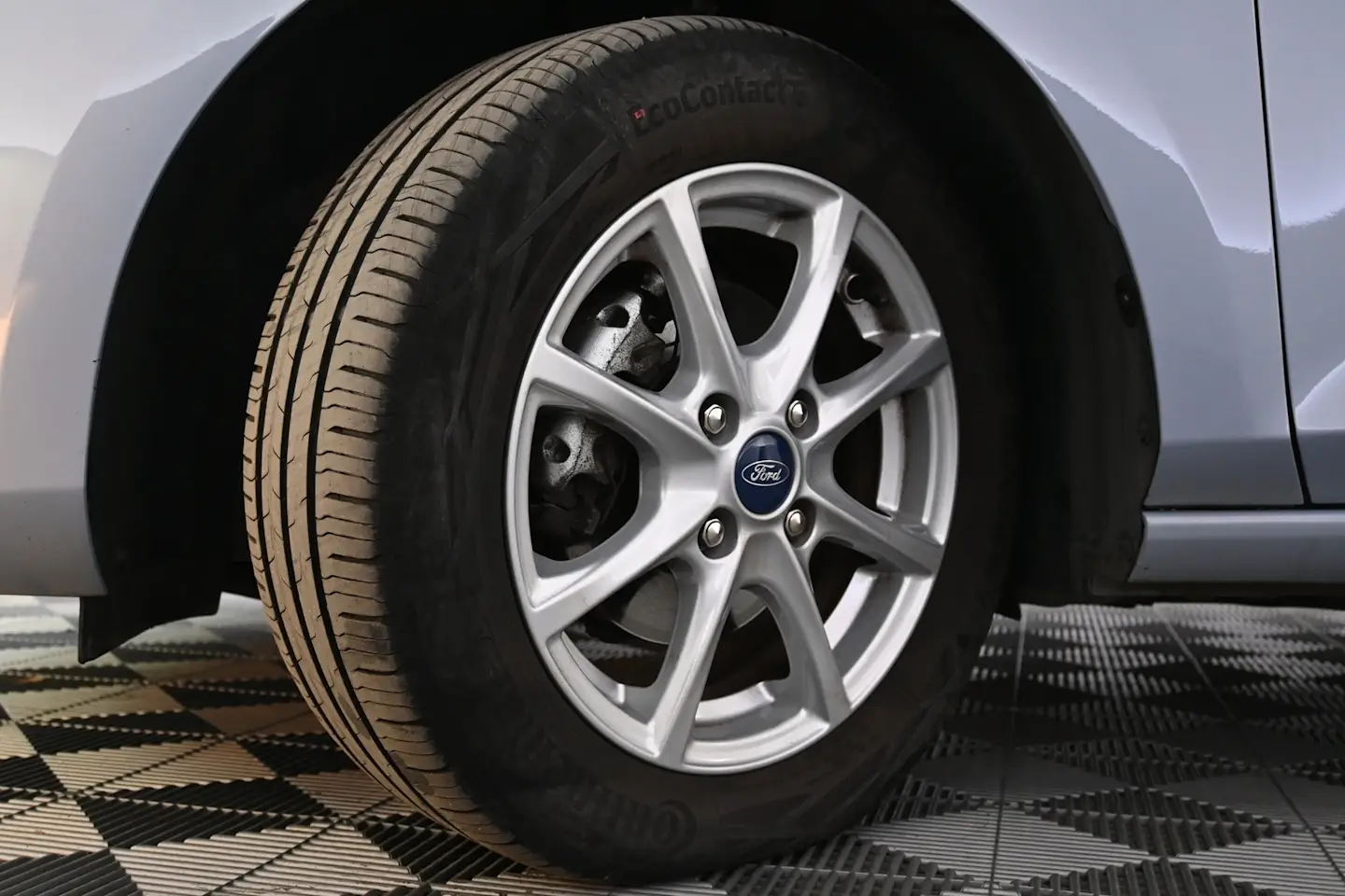 Car Image - 7Kmx55kKmZbqVykgPtc0av