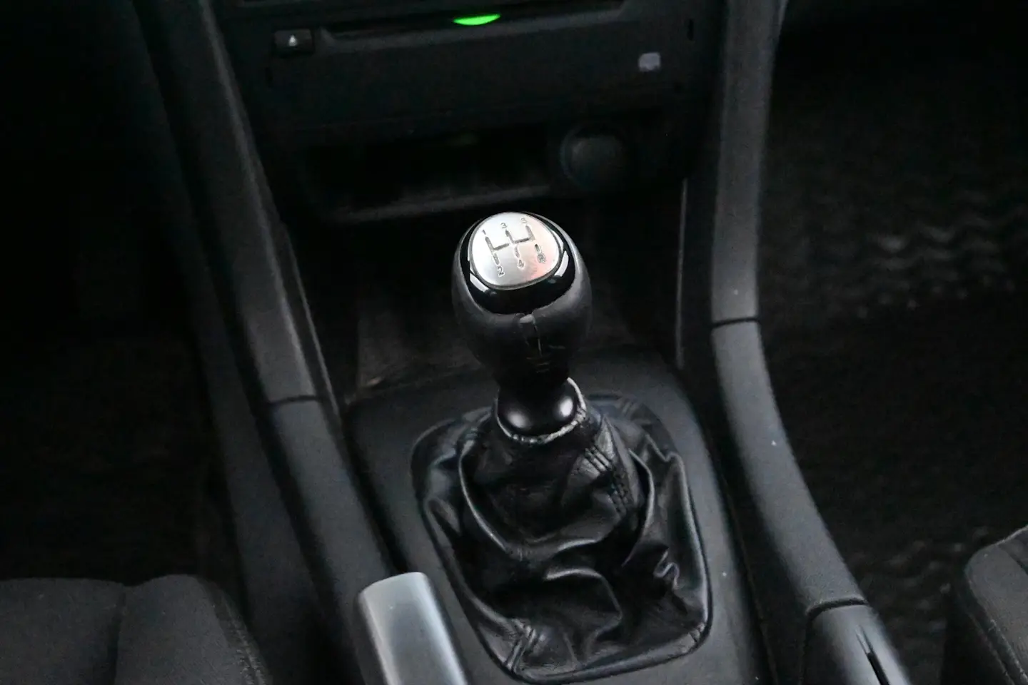 Car Image - 4oGL3KpDRMXEElXLxGizVl