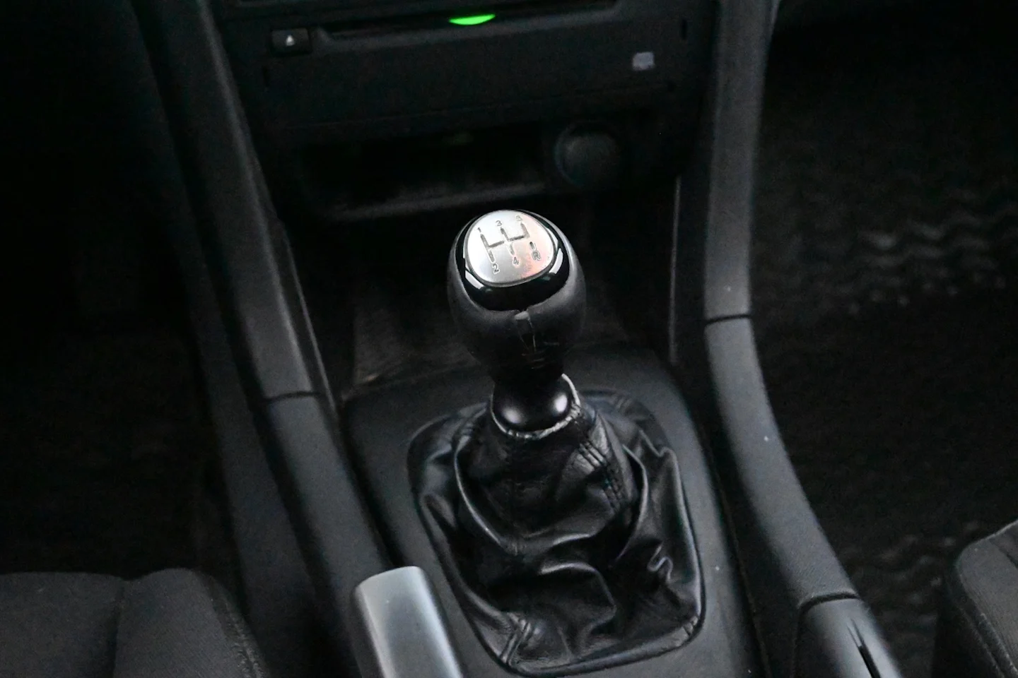Car Image - 4oGL3KpDRMXEElXLxGizVl