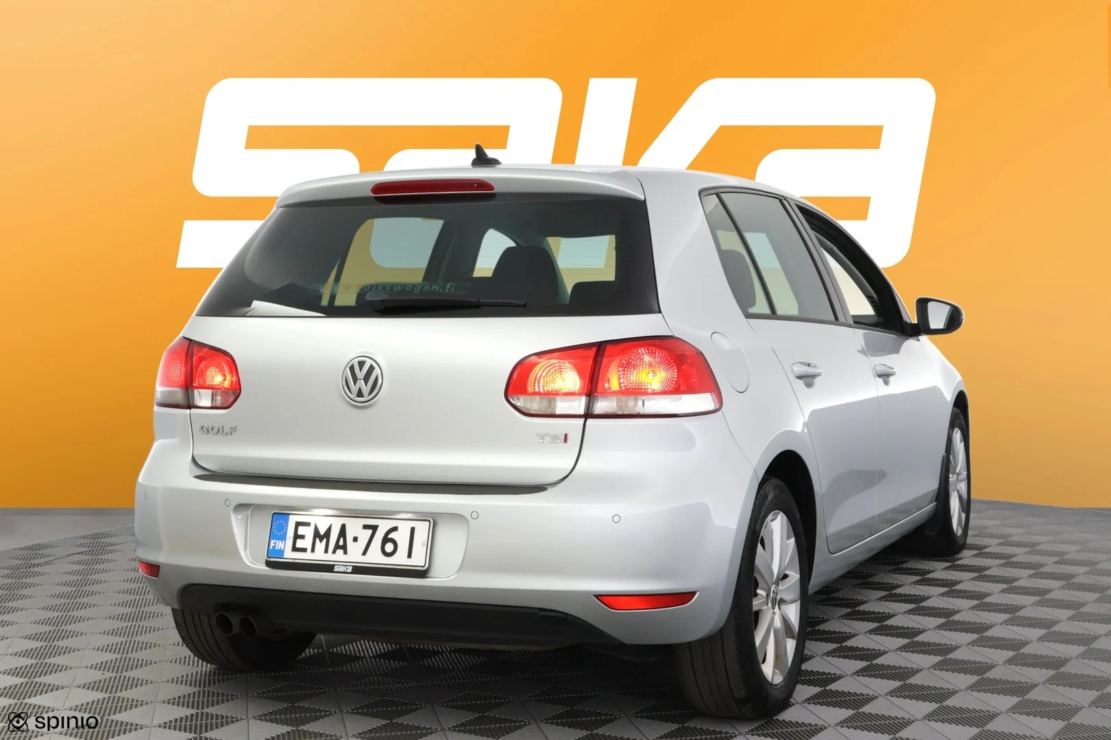 Car Image - 2usgDPVwMakDzvrrjnN9Lb