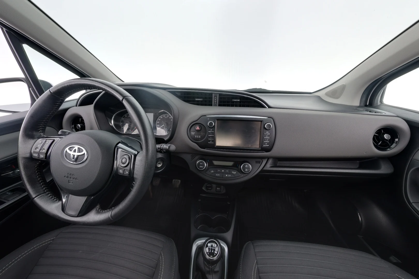 Car Image - 6cfIBiSQ9tbbKtUYD4VtFK