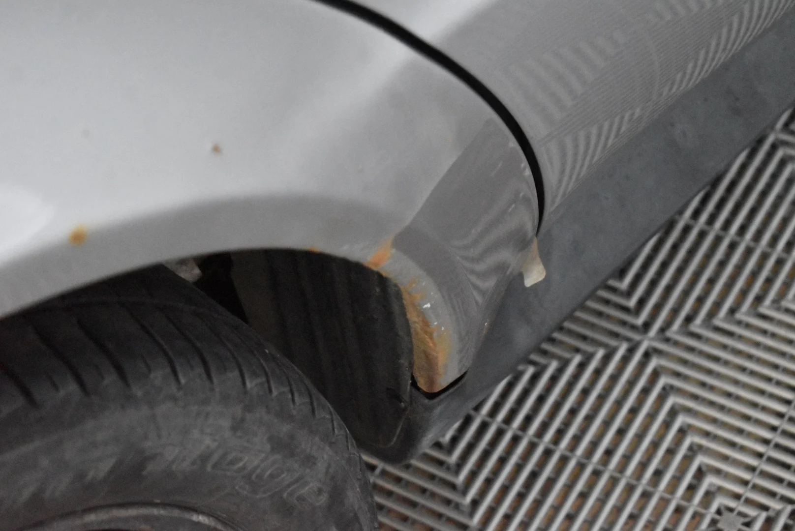 Car Image - 36qVZb9I5b9SmEi58iBQ1z