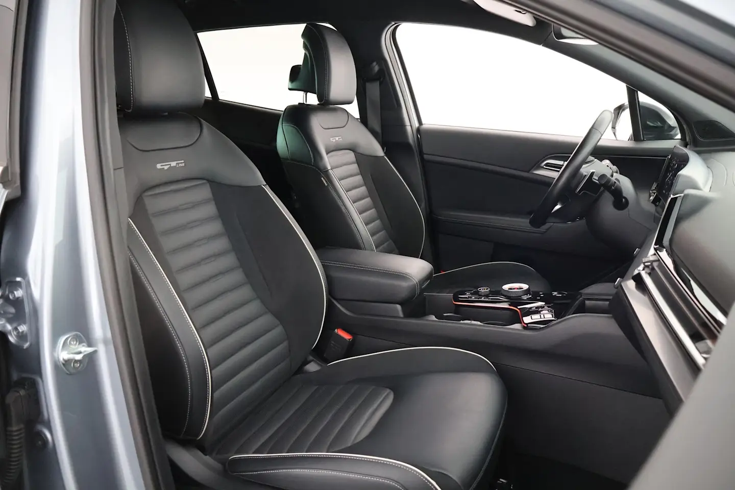 Car Image - 1yqdAczyaTzx3g9MVCuj0G