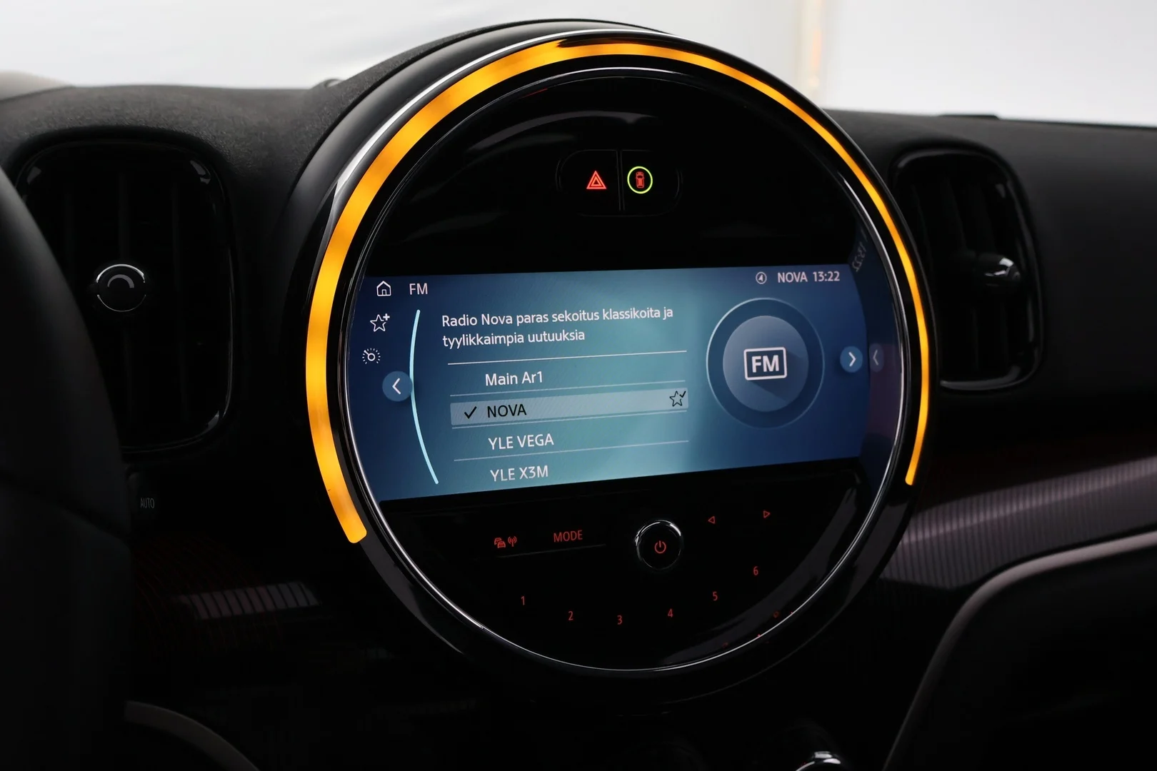 Car Image - 41PQO6PTS0g5j8Rm2U3eot