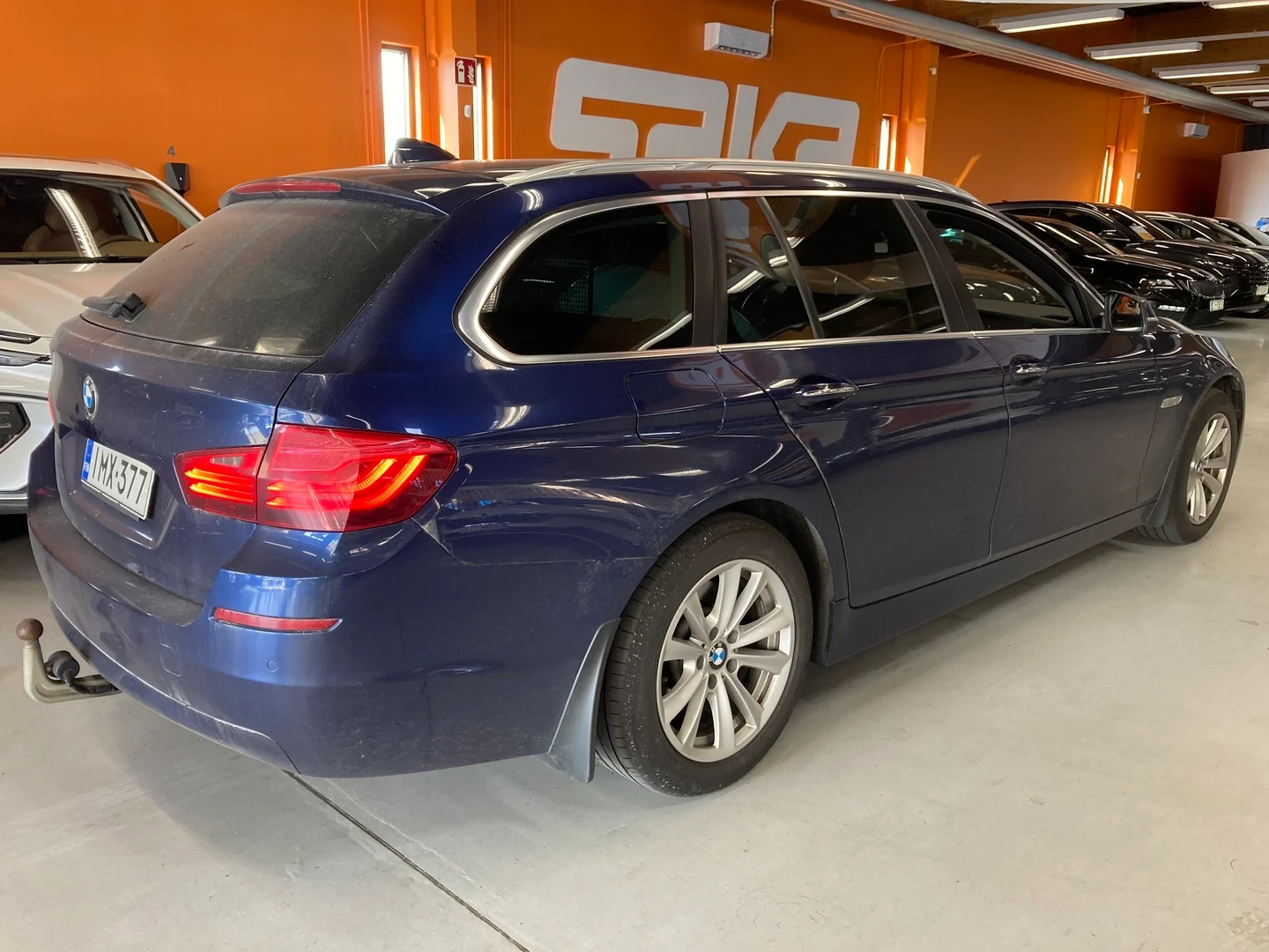 Car Image - 01cF4WMX3ncCrg9cgJUMPd