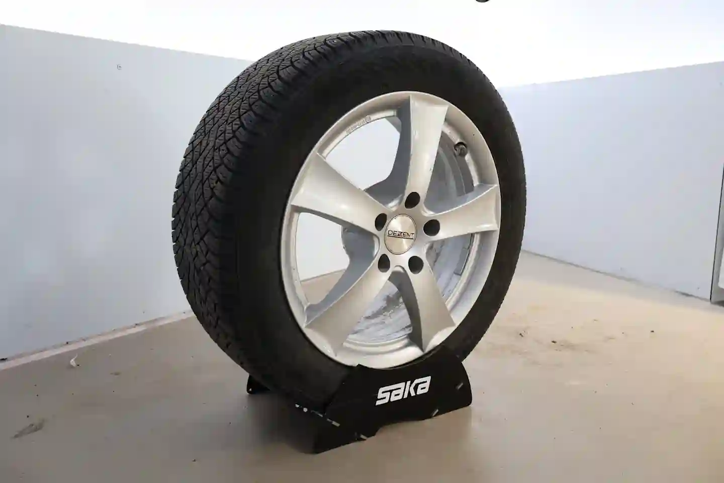 Car Image - 7uDwTd9yiFSF0mu9nd8U1c