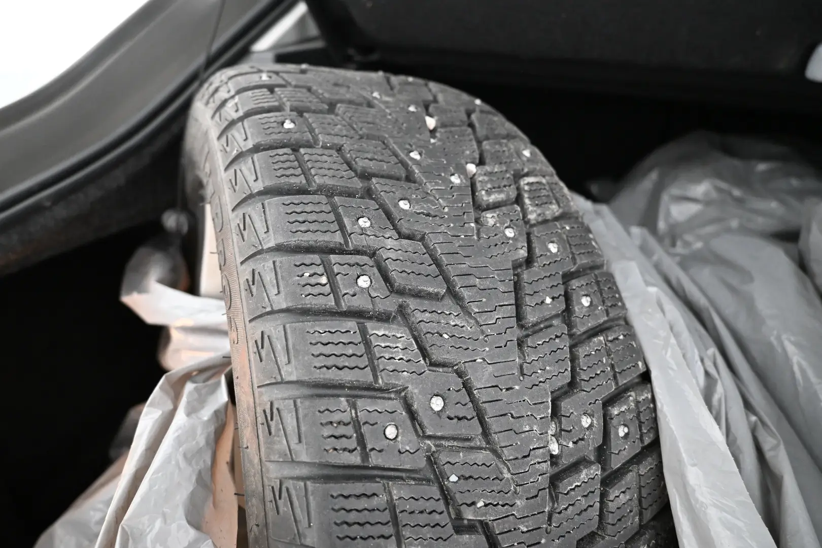 Car Image - 1bHHXrMatAKBNye6f94B2X