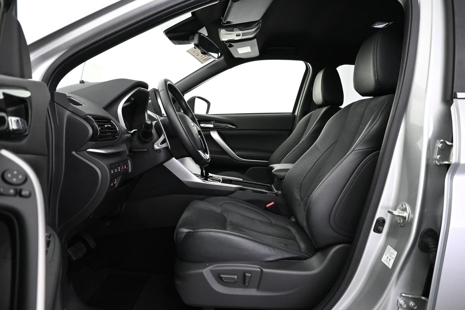 Car Image - 4McBGNQwAZYGLm4T3CAGbo