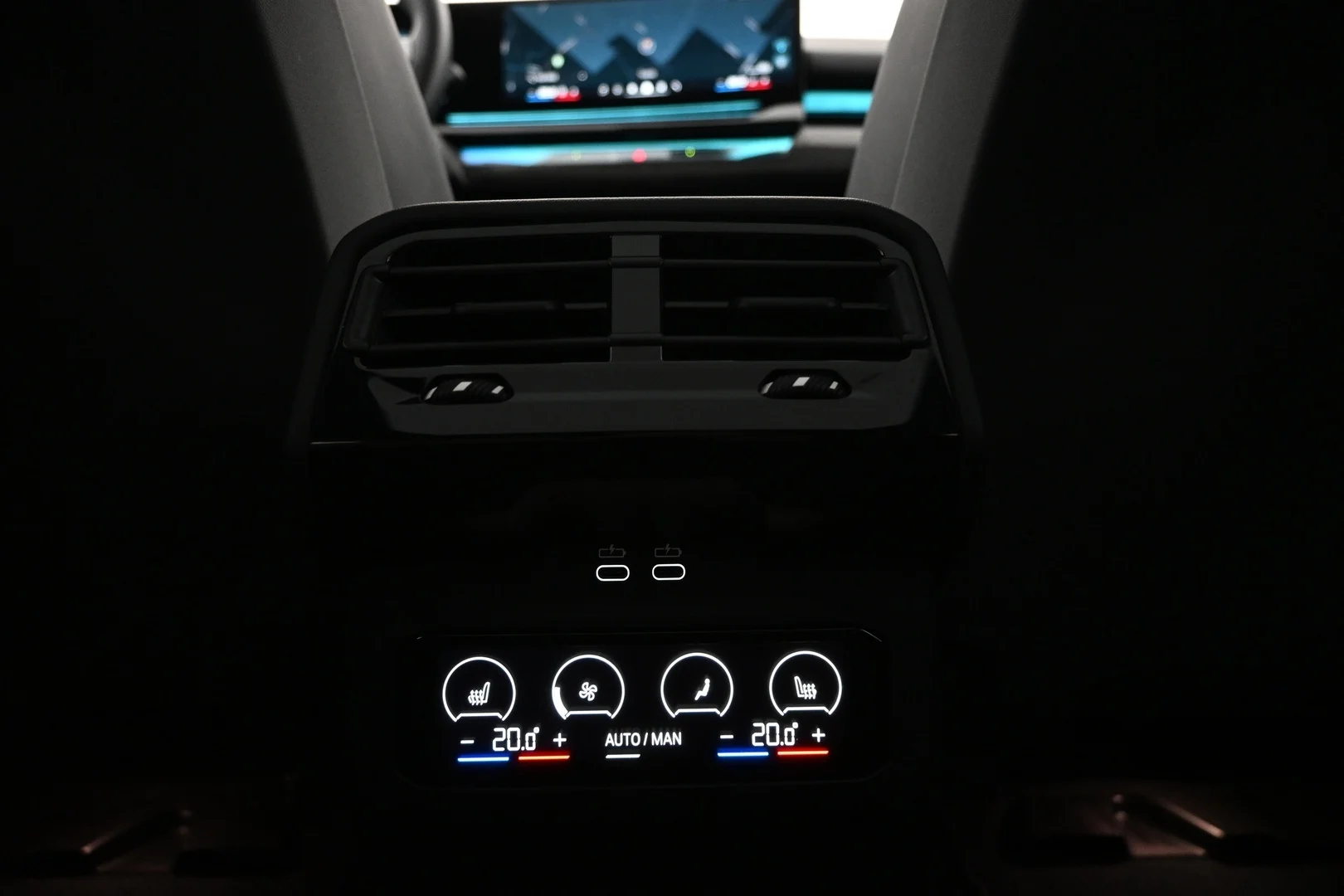 Car Image - 7EE1a73KTllCDlf3cYFNGQ