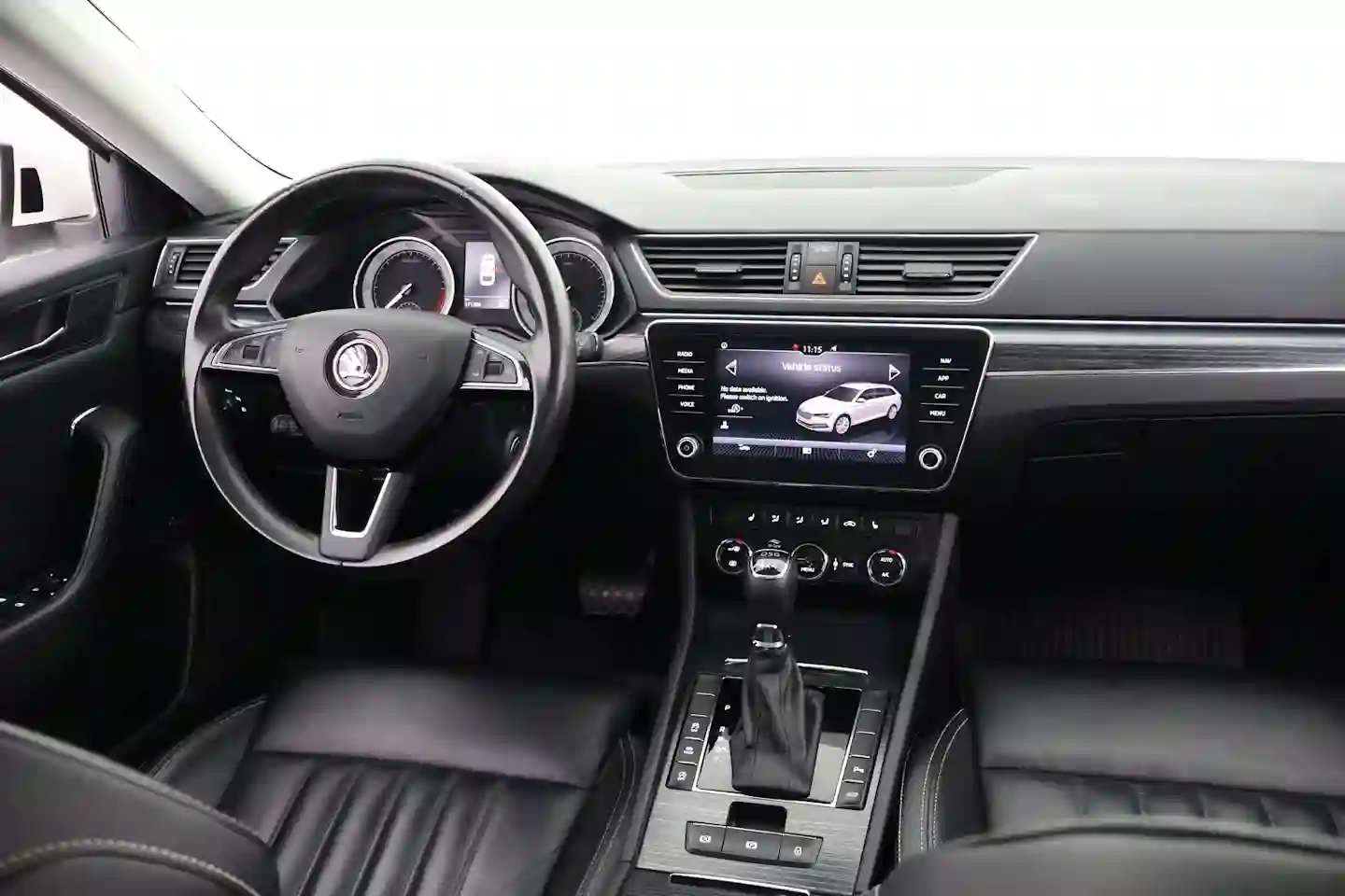 Car Image - 1ppMhnNLcfkB6NYqHdQyeJ