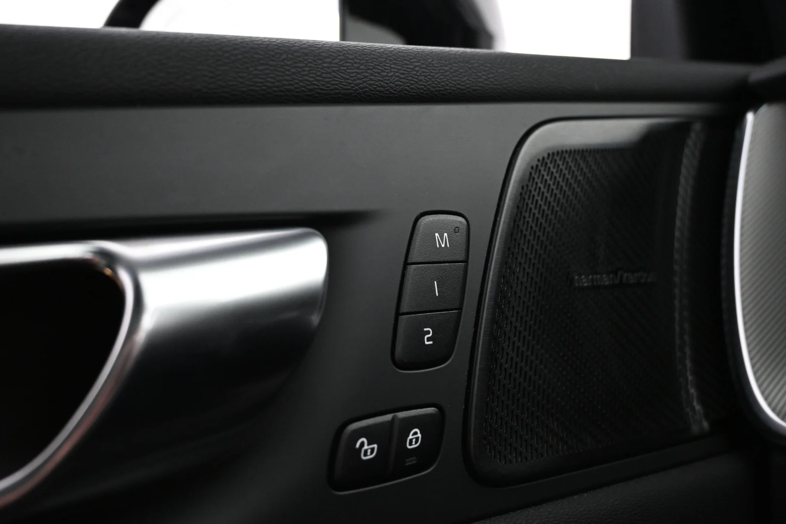 Car Image - 7cQ7nQmyBOrhYZKn1f7zvp
