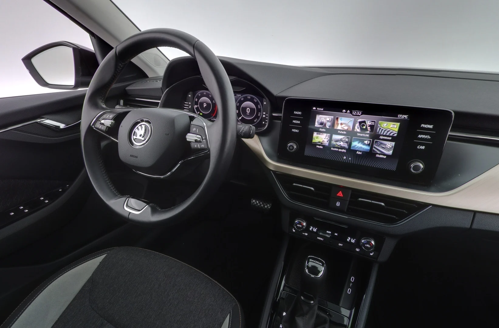 Car Image - 6mttwVXhi4mBDUwSyQsp4L