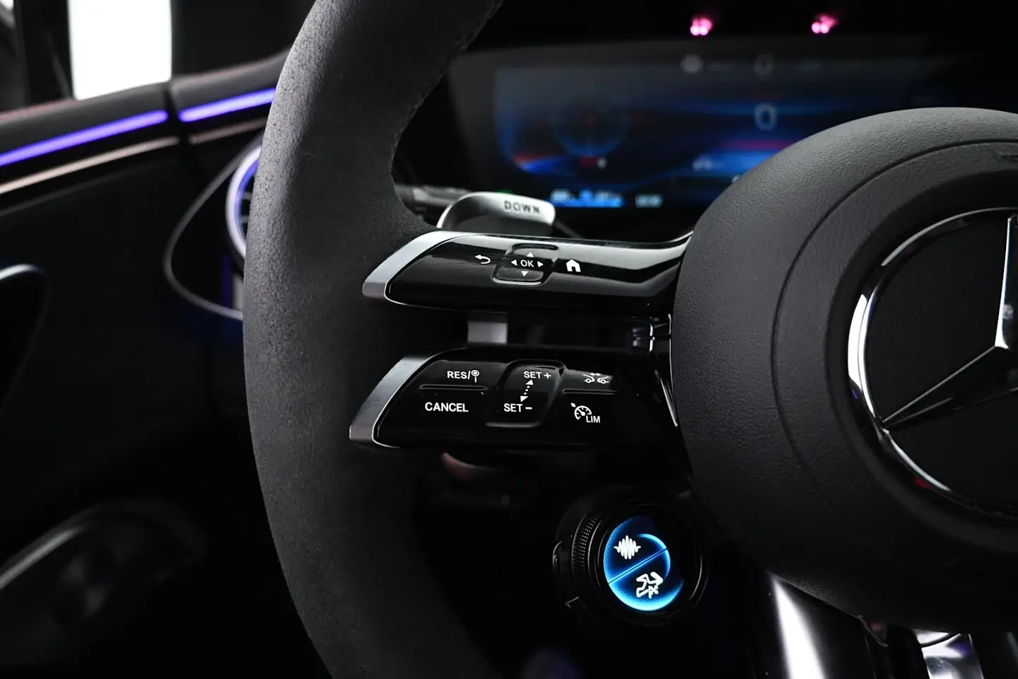 Car Image - 6eeY9mjyRH0YVU3U0FCSd8