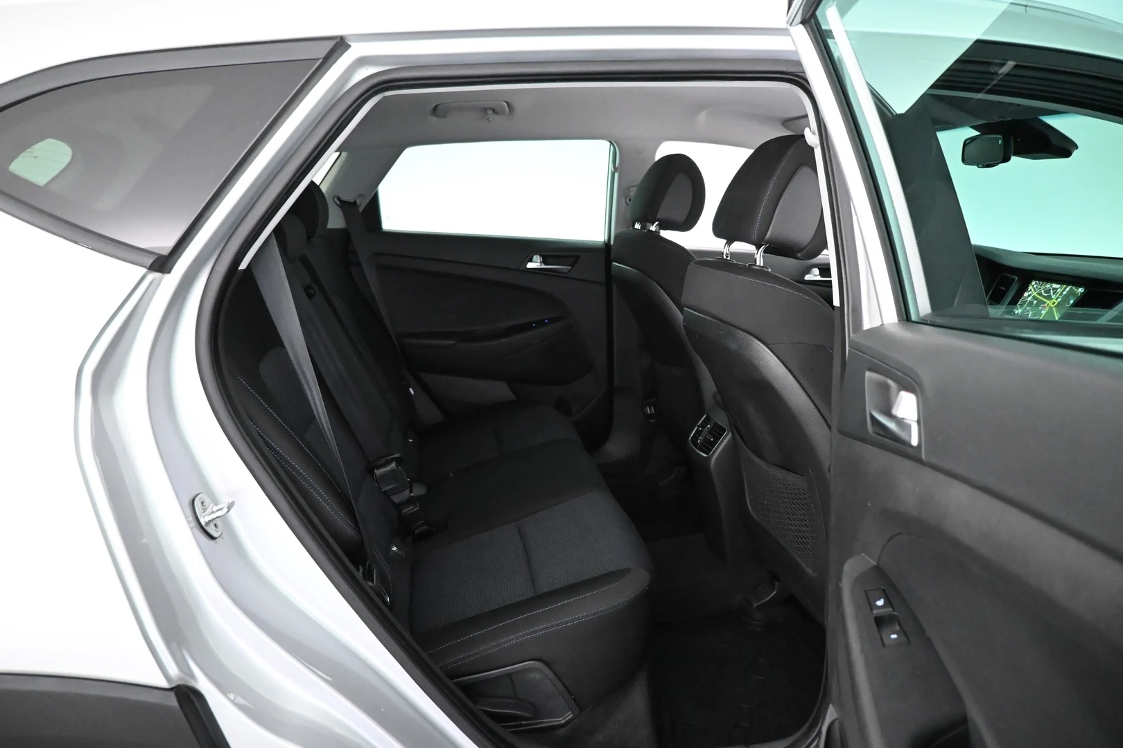 Car Image - 6f6hVmqJd2uPutjzyEZ0oR