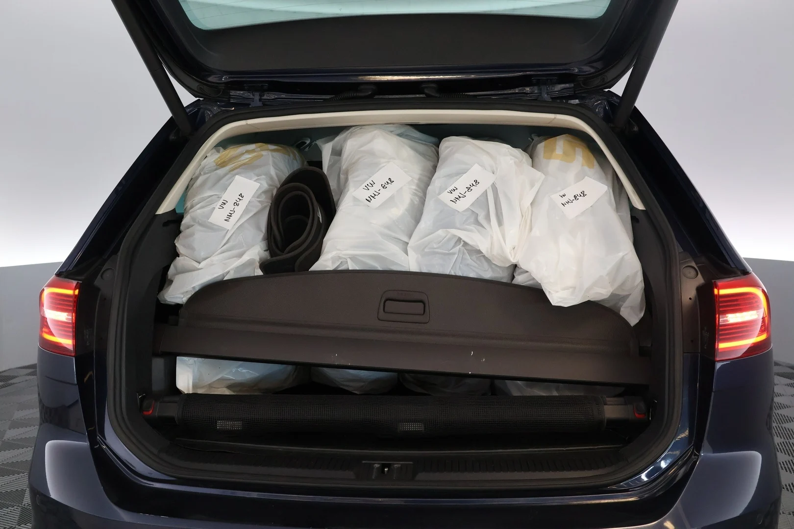 Car Image - 13mEN8TO8tBM3lVgv722qQ
