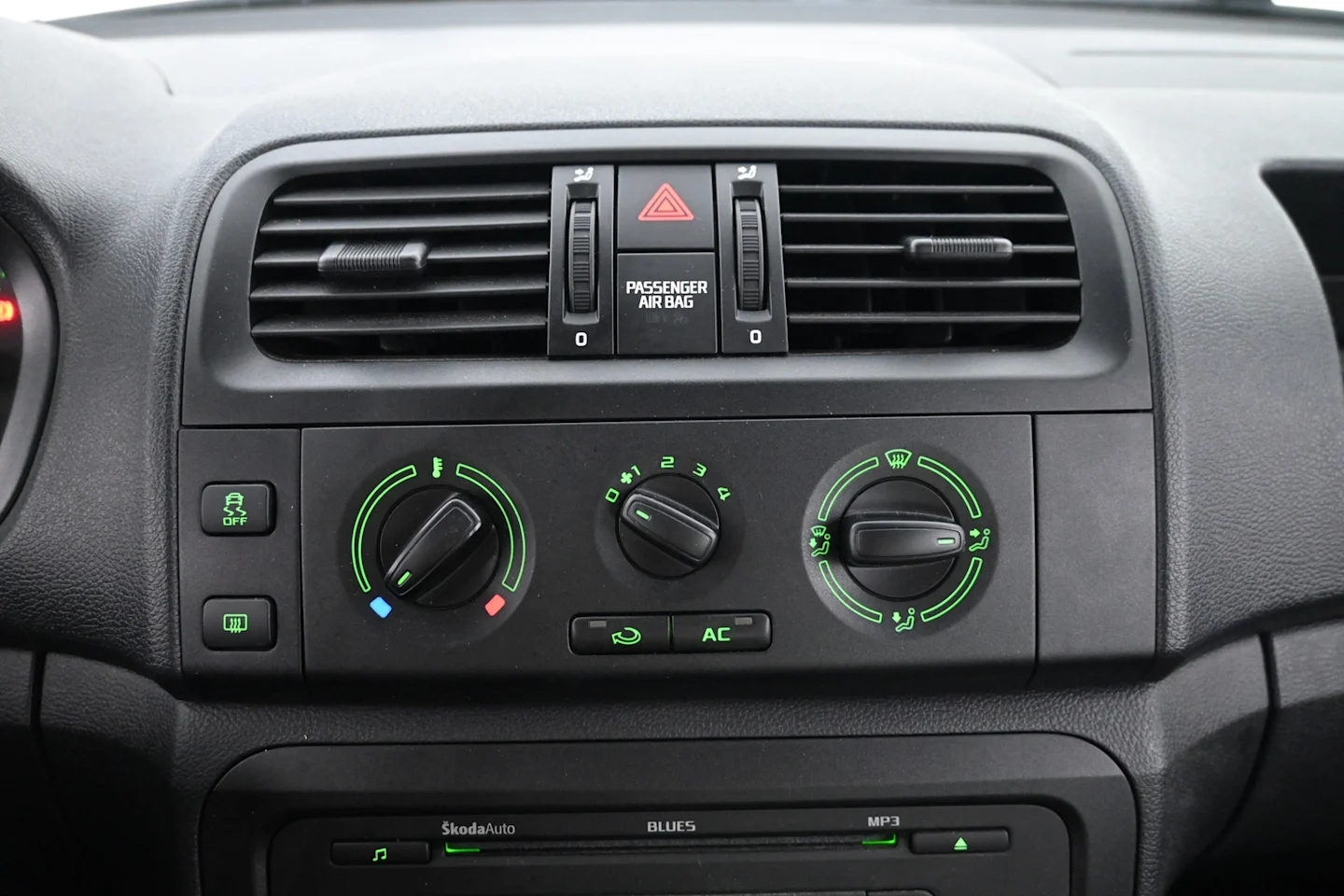 Car Image - 3qUgsHCknF0A1xuAscusoi