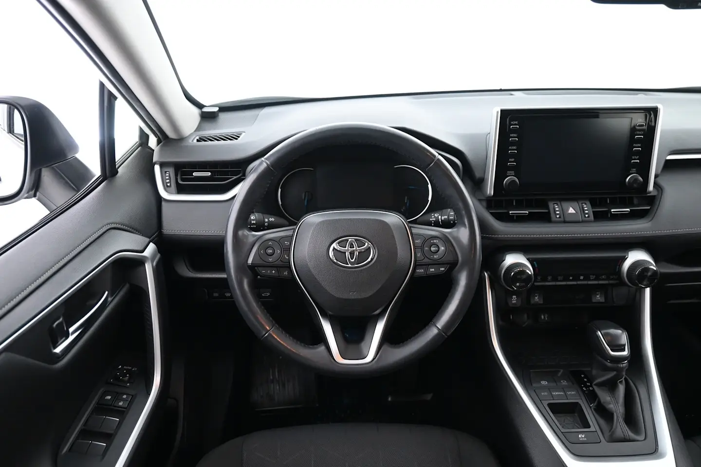 Car Image - 1FKdDGTMS8N8NKpUclh4Hb
