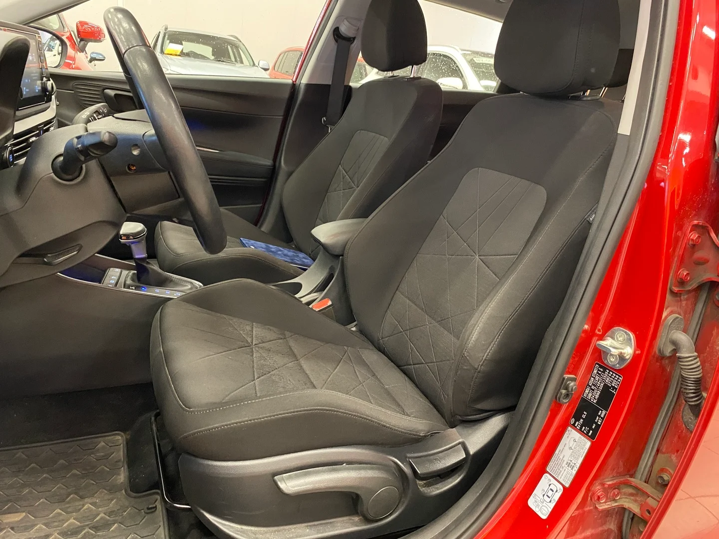 Car Image - 4y6cn8healVuwTbRJOAGMm