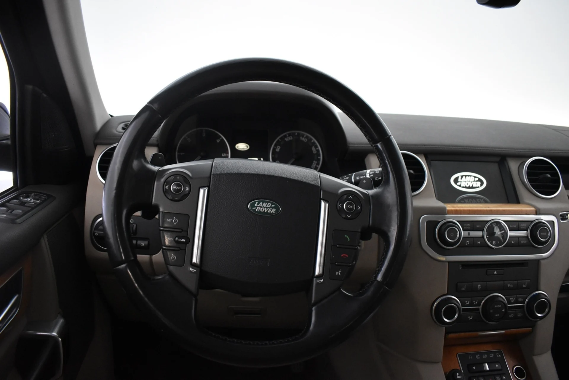 Car Image - ZEkAsc5TcMgAPnhcfie0J