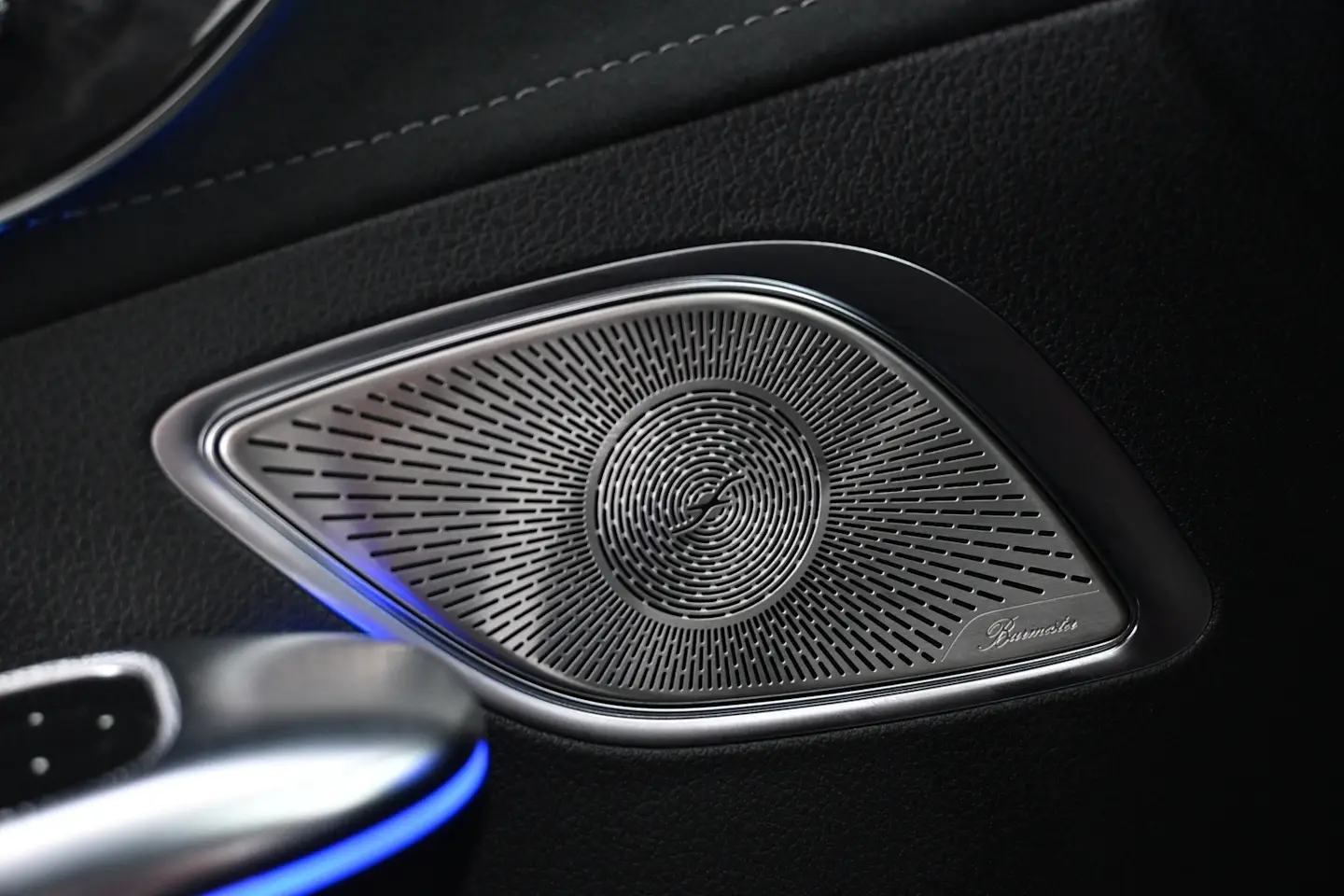 Car Image - 6eeY9mjyRH0YVU3U0FCSd8