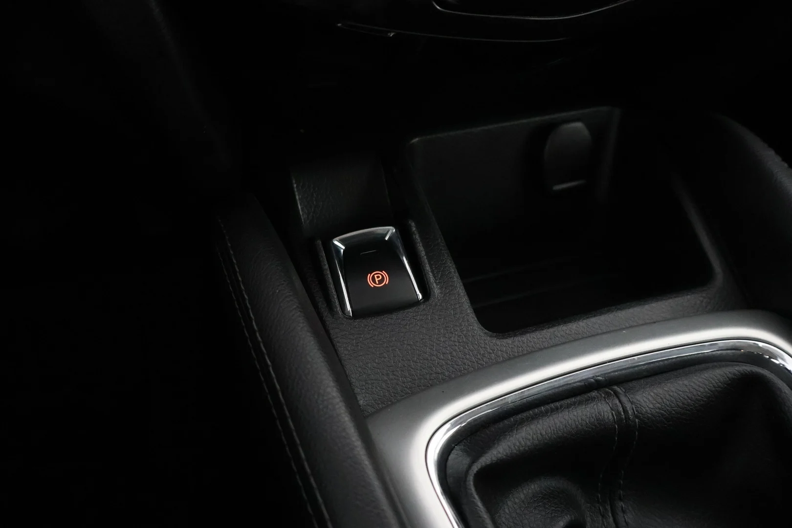 Car Image - 7w9USU8gCKQ2NwLrwTApP